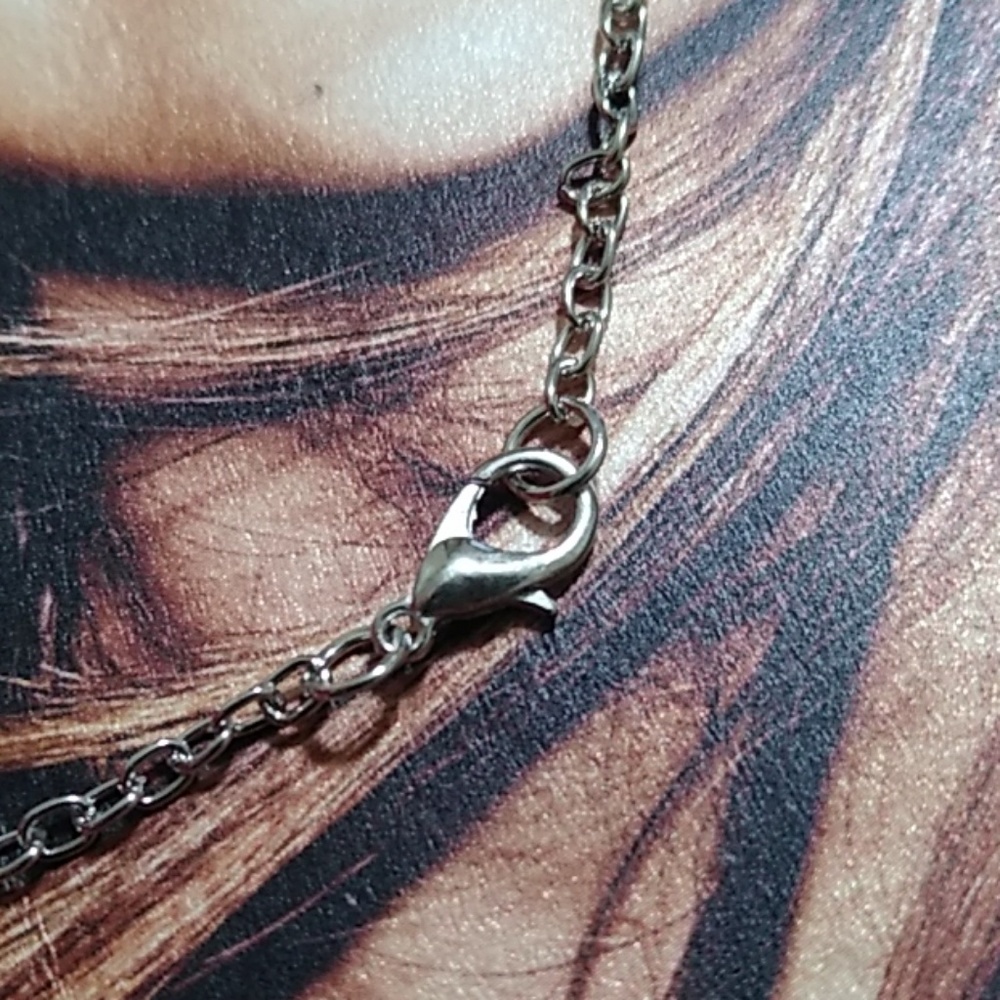 🦉Just In🦉 Infinity Owl Silver Tone Necklace - Picture 4 of 4